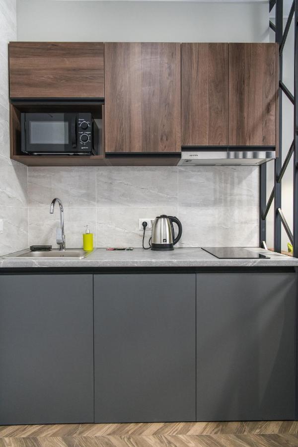 Myfreedom поруч із метро нивки Apartment Kiew