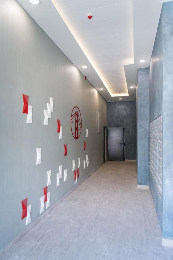 Myfreedom поруч із метро нивки Apartment Kiew